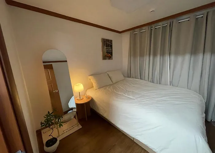ヴィラ Open Deal! Line 2 And 7 Station Area, Seongsu, Forest, River, Airport Bus 2min