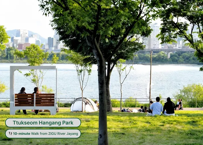 ヴィラ Open Deal! Line 2 And 7 Station Area, Seongsu, Forest, River, Airport Bus 2min